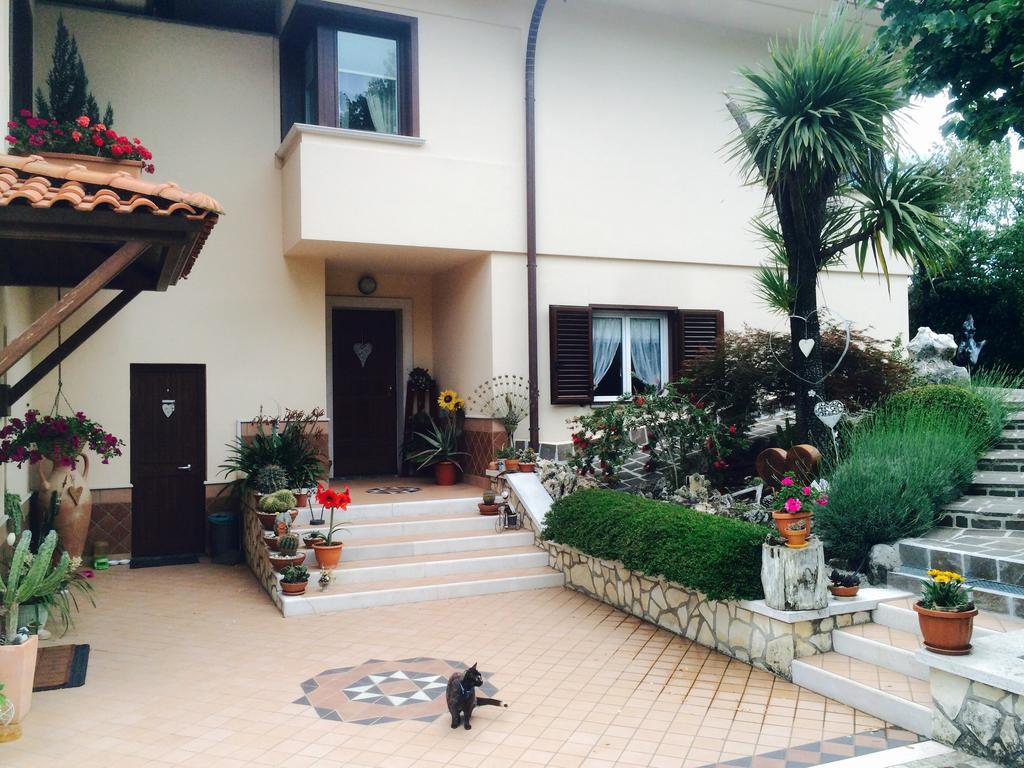 Villa Margherita Montaquila Bagian luar foto