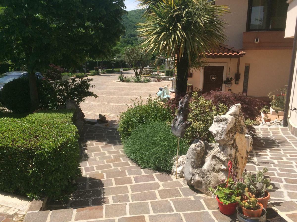 Villa Margherita Montaquila Bagian luar foto