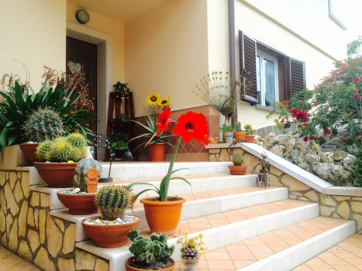 Villa Margherita Montaquila Bagian luar foto